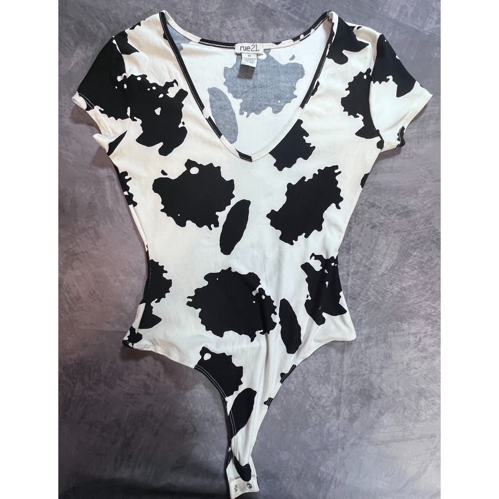 Rue21 Bodysuit Womens Size XS White Black Animal Print Stretch Deep V-Neck Top